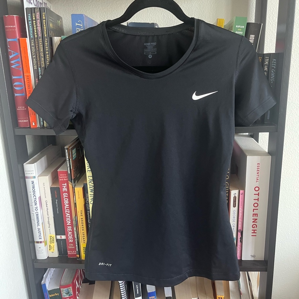 Nike women’s dri-fit tee shirt